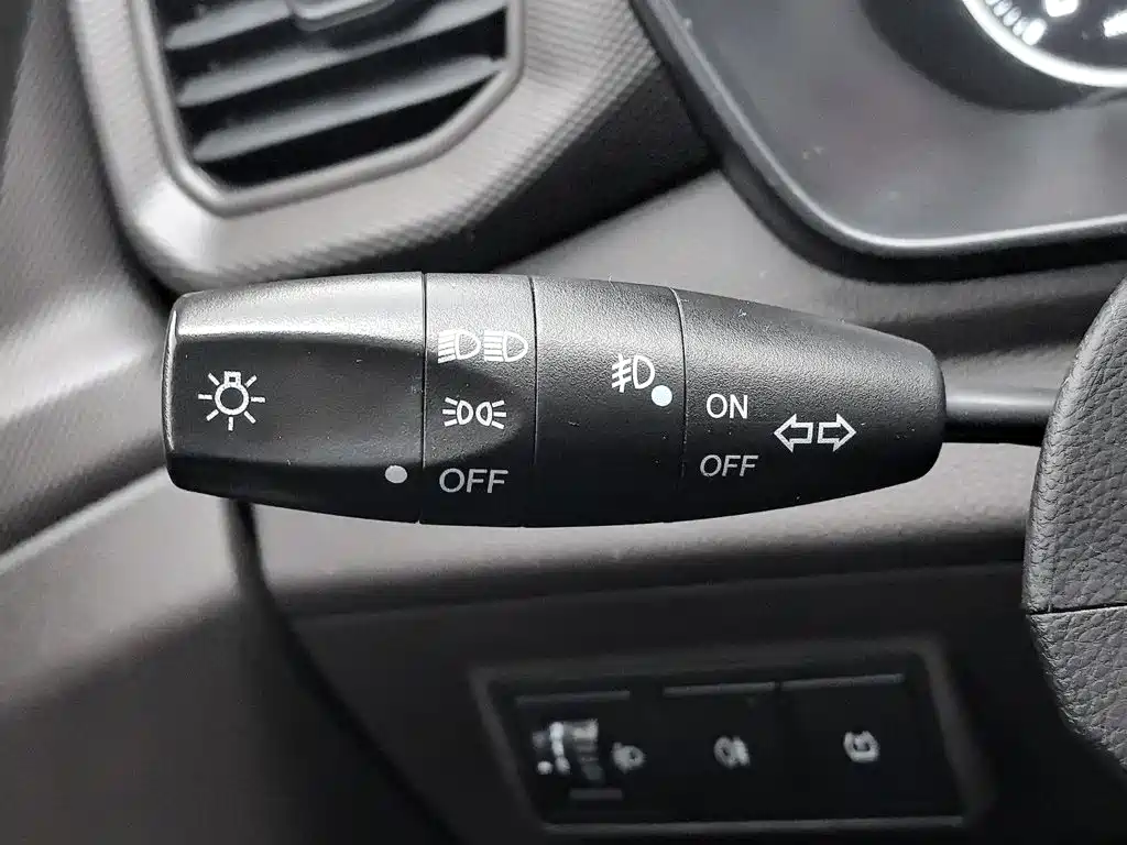 Wuling Hongguang V — миниатюра 21
