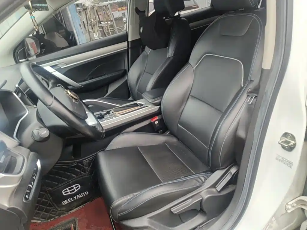 Geely Binyue NEV — миниатюра 15