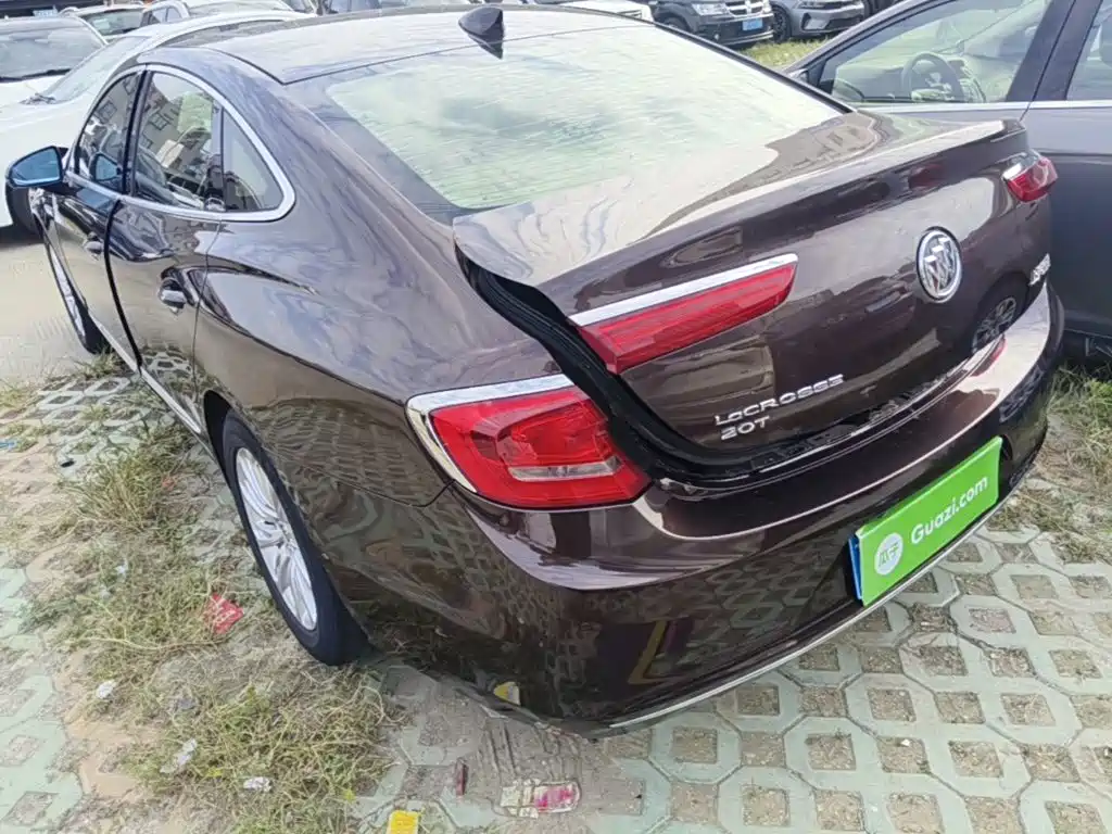 Buick LaCrosse — миниатюра 5