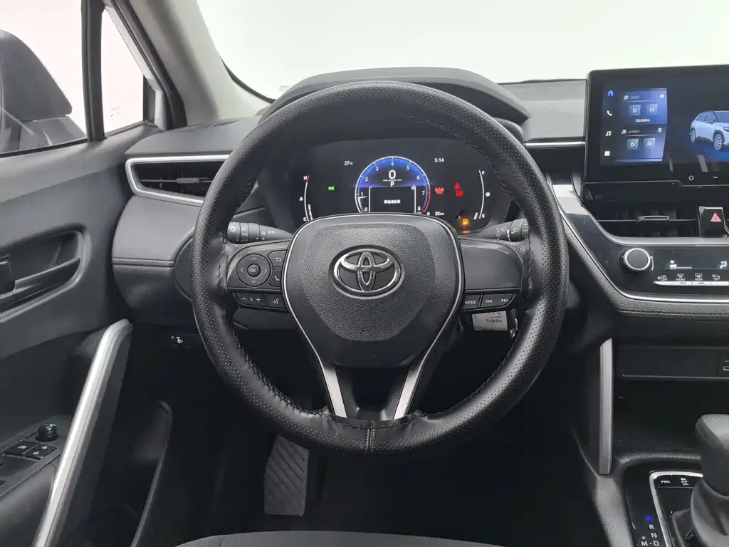 Toyota Frontlander — миниатюра 11