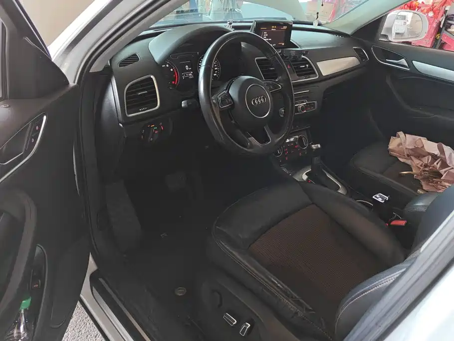 Audi Q3 — миниатюра 9