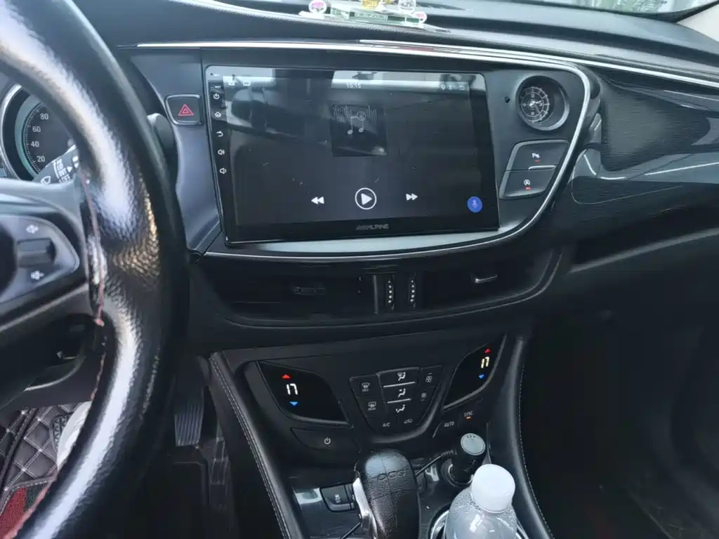 Buick Envision Plus — миниатюра 13