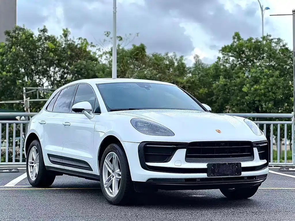 Porsche Macan — миниатюра 3