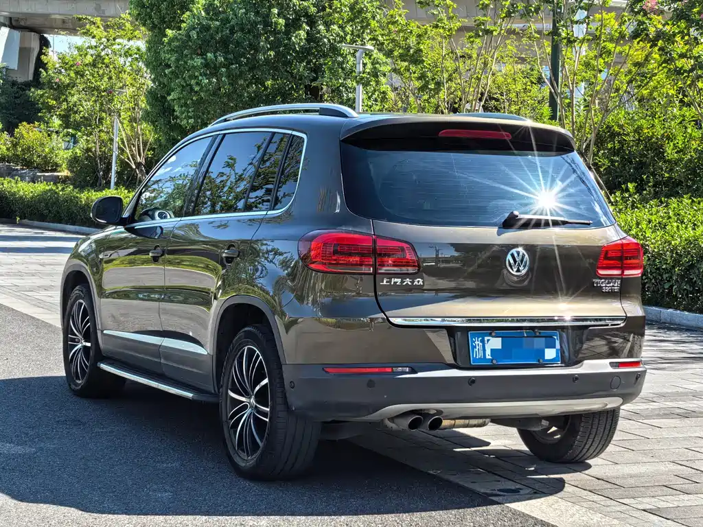 Volkswagen Tiguan 2016 330TSI AT Flagship