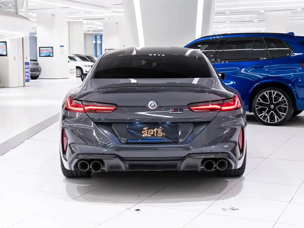 BMW M8 — миниатюра 4
