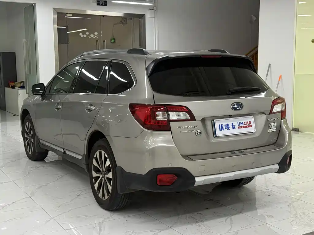 Subaru Outback — миниатюра 4