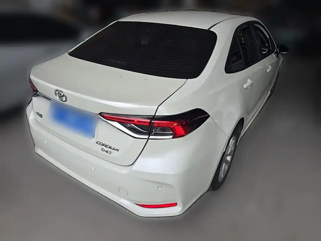 Toyota Corolla — миниатюра 10