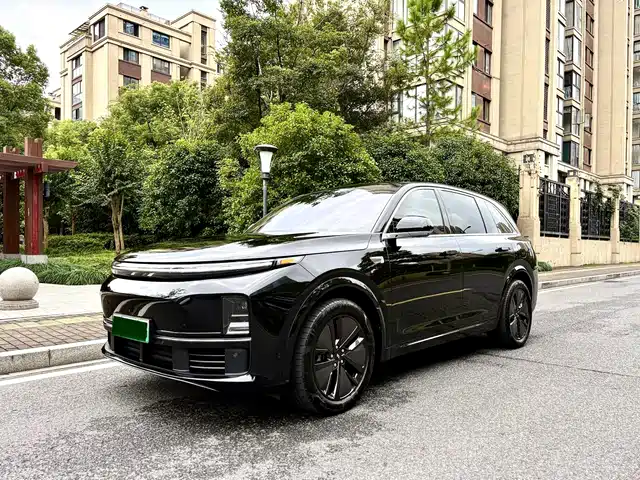 Li Auto L7