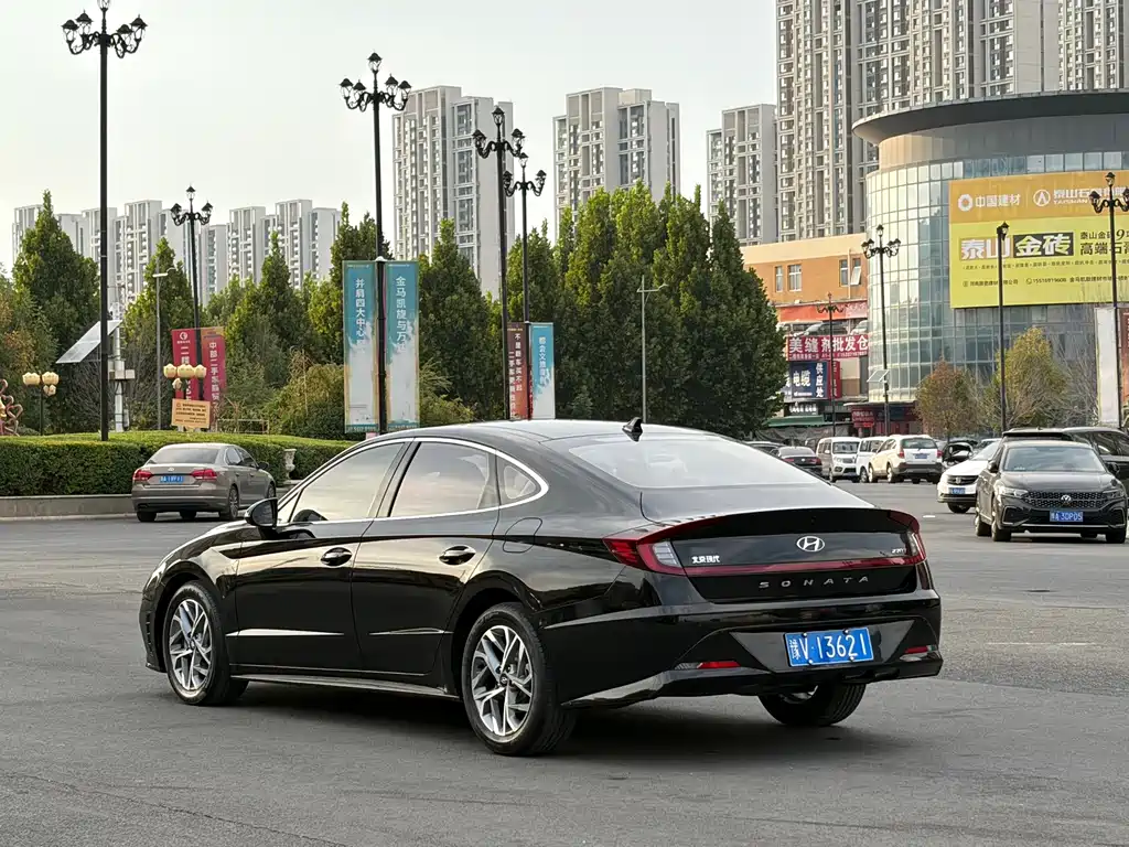Hyundai Sonata — миниатюра 14