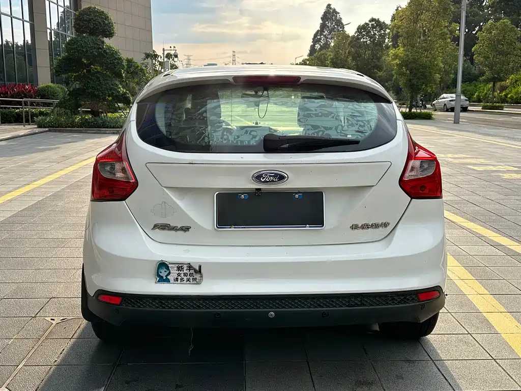 Ford Focus — миниатюра 4