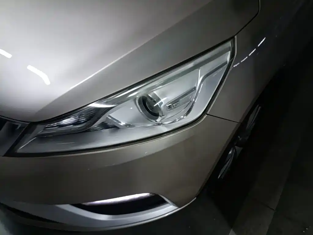 Geely Emgrand GS — миниатюра 24