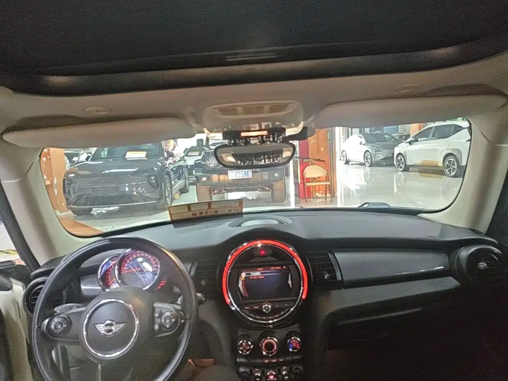 MINI Mini — миниатюра 10
