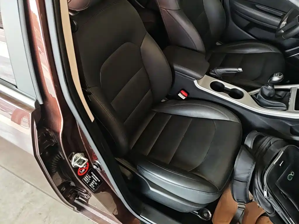 Geely Vision — миниатюра 25