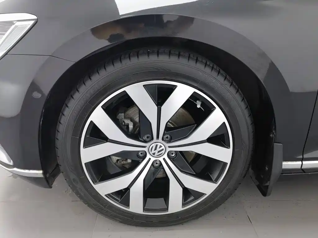 Volkswagen Magotan — миниатюра 17