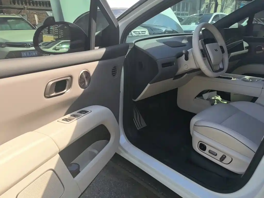 Li Auto Li i6 — миниатюра 12