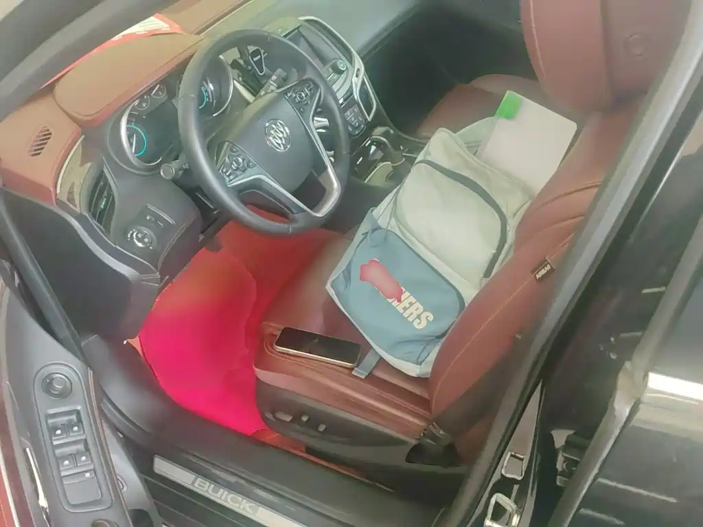 Buick LaCrosse — миниатюра 15