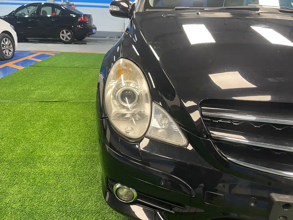 Mercedes-Benz R 2010 R 350 L 4MATIC Grand Edition