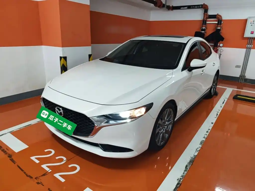Mazda 3 Axela — миниатюра 2