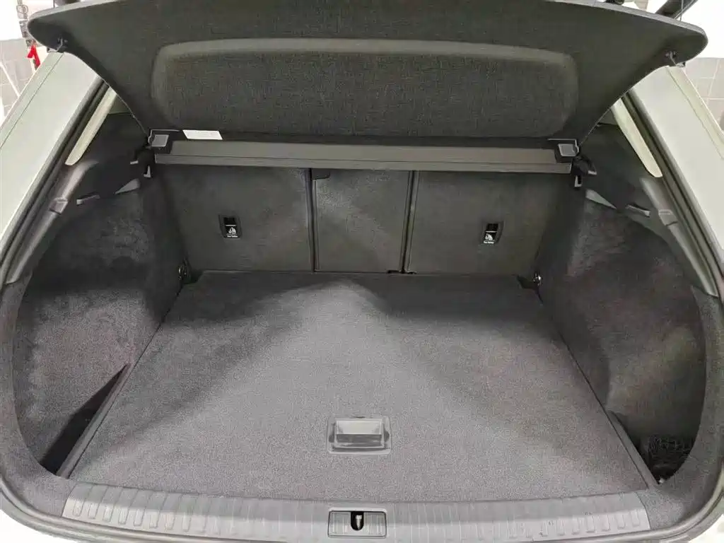 Audi Q3 id 4515308 из Китая 16