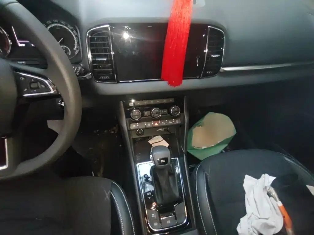Skoda Karoq — миниатюра 6