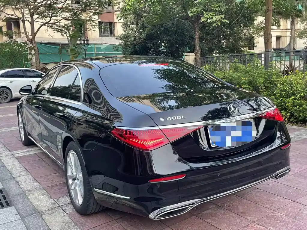 Mercedes-Benz S-Class — миниатюра 6