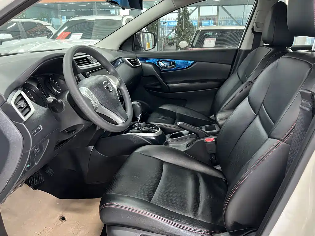 Nissan Qashqai — миниатюра 4