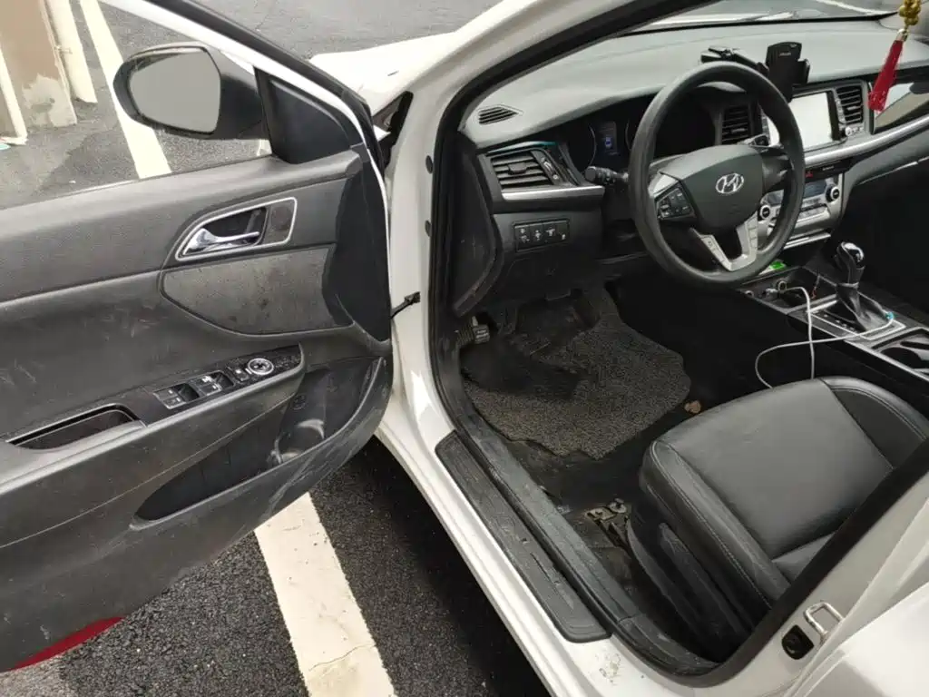 Hyundai Mistra — миниатюра 21