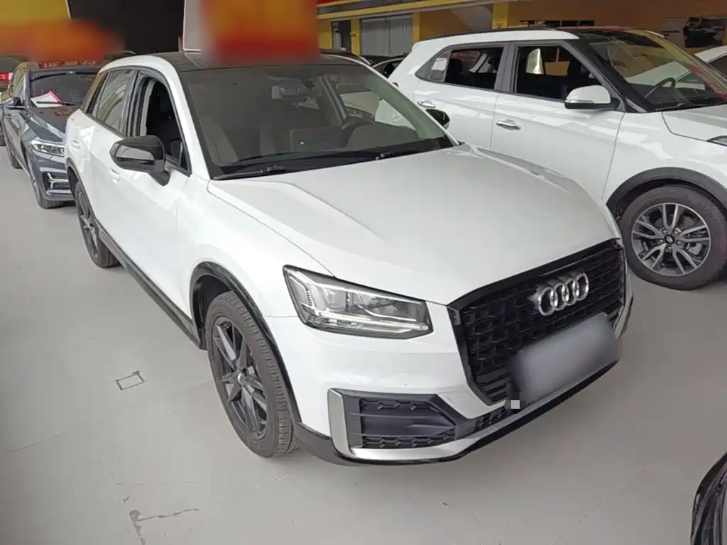 Audi Q2L — миниатюра 4