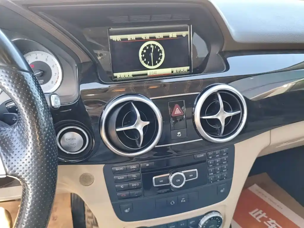 Mercedes-Benz GLK-Class — миниатюра 13