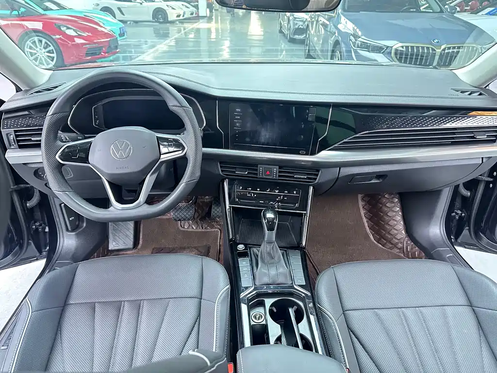 Volkswagen Passat — миниатюра 10