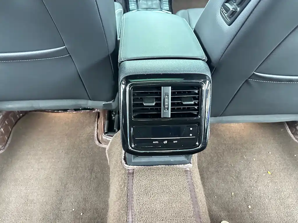 Volkswagen Passat — миниатюра 13