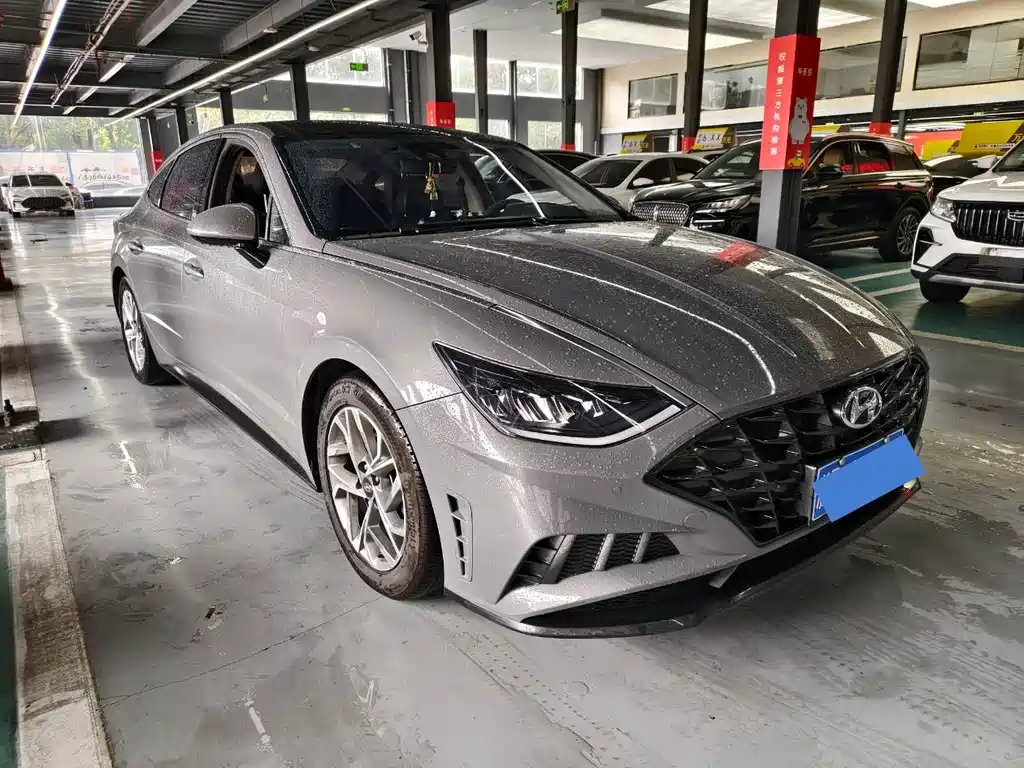 Hyundai Sonata — миниатюра 3
