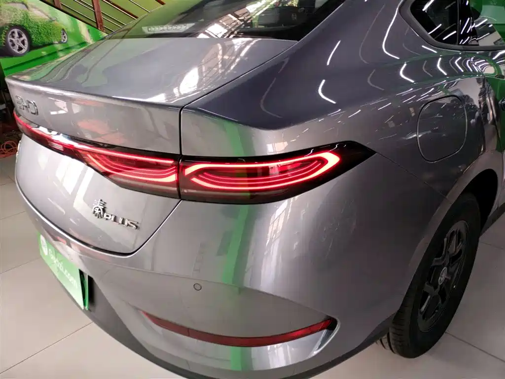 BYD Qin Plus PLUS 2025 DM-i Smart Drive 128KM