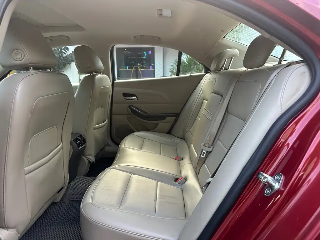 Chevrolet Malibu — миниатюра 11