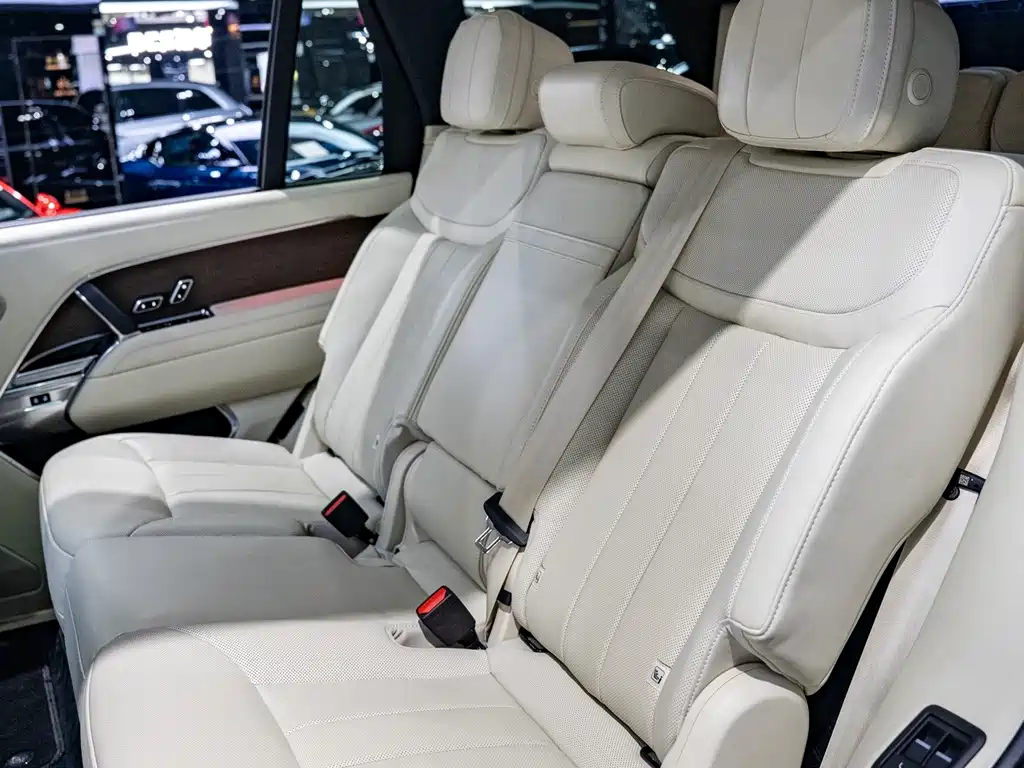 Land Rover Range Rover — миниатюра 26