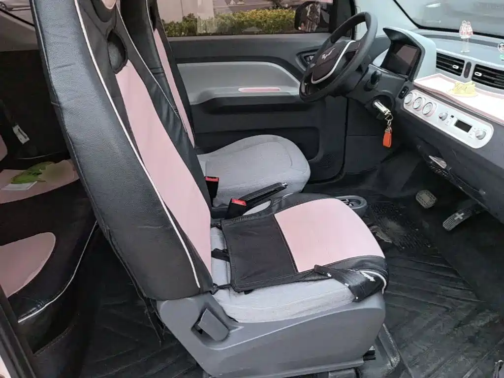Wuling MINIEV — миниатюра 25