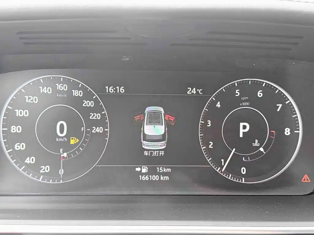 Land Rover Range Rover — миниатюра 21