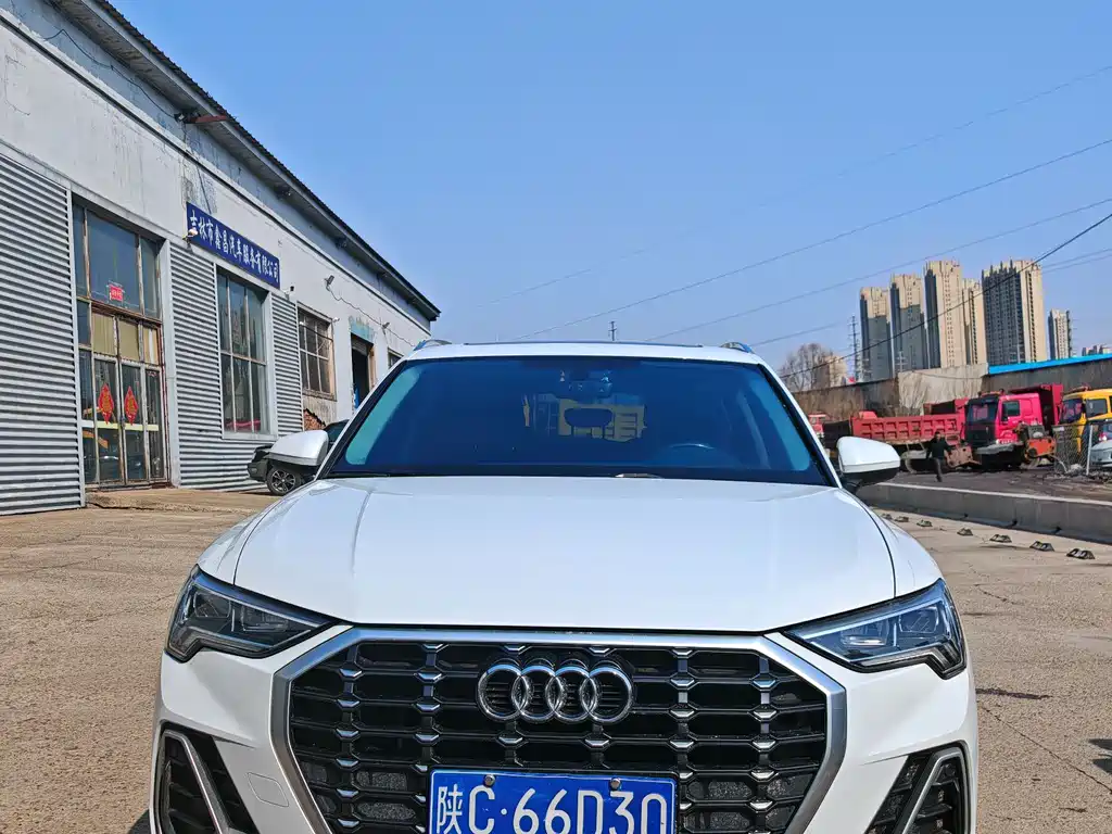 Audi Q3 2022