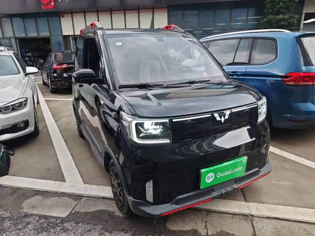 Wuling MINIEV — миниатюра 4