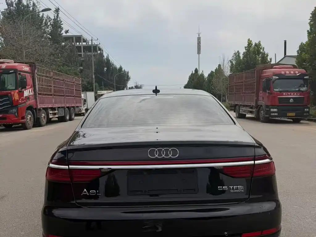 Audi A8 — миниатюра 8