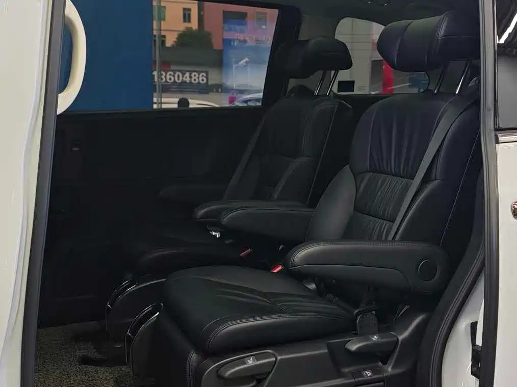 Honda Odyssey — миниатюра 7