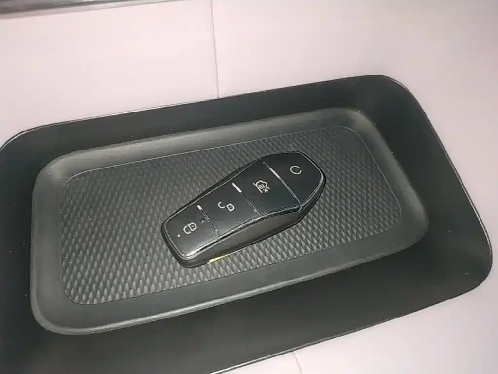 BYD Dolphin — миниатюра 9