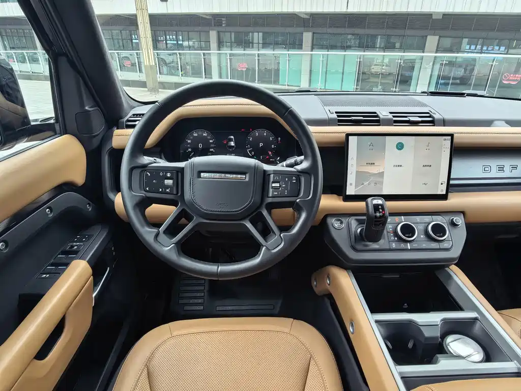 Land Rover Defender — миниатюра 12