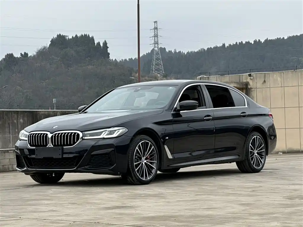 BMW 5 Series 2023