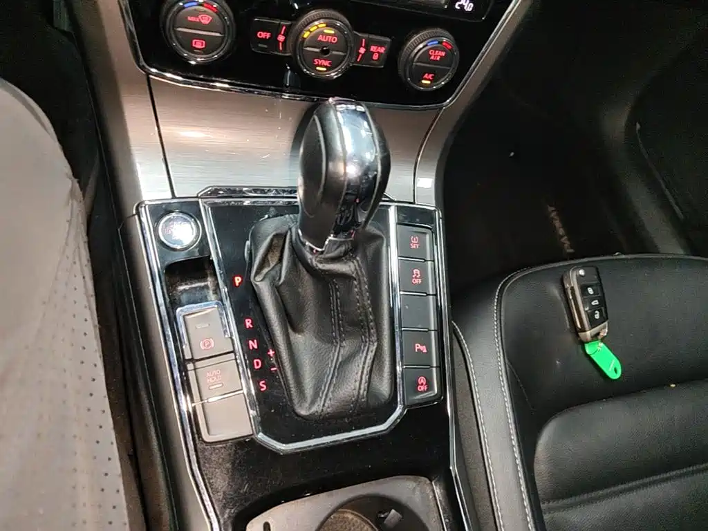 Volkswagen Passat — миниатюра 14