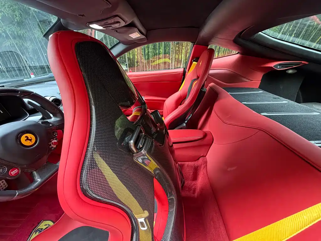 Ferrari F12berlinetta 2013 6.3L