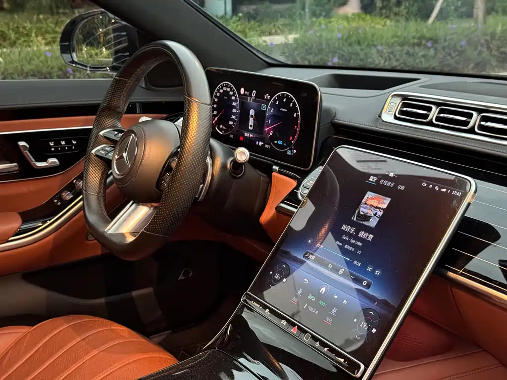 MERCEDES-BENZ S CLASS