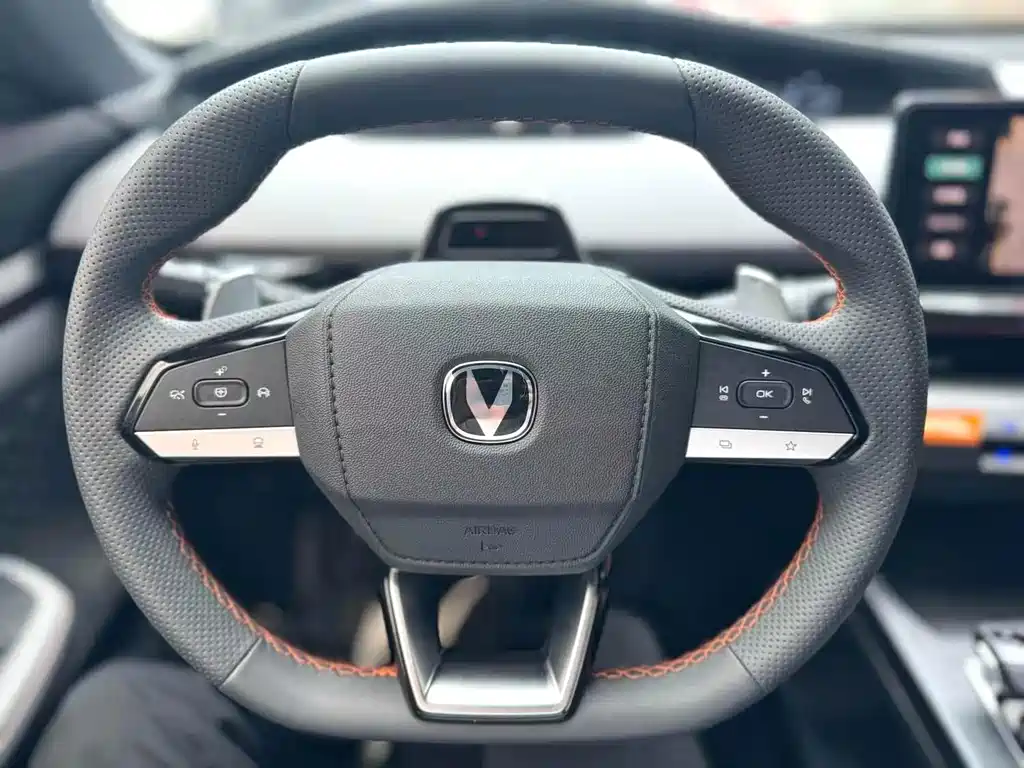 Changan UNI-V — миниатюра 8