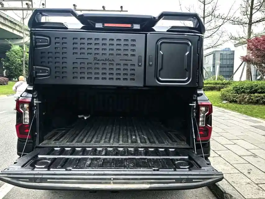 Ford Ranger — миниатюра 9