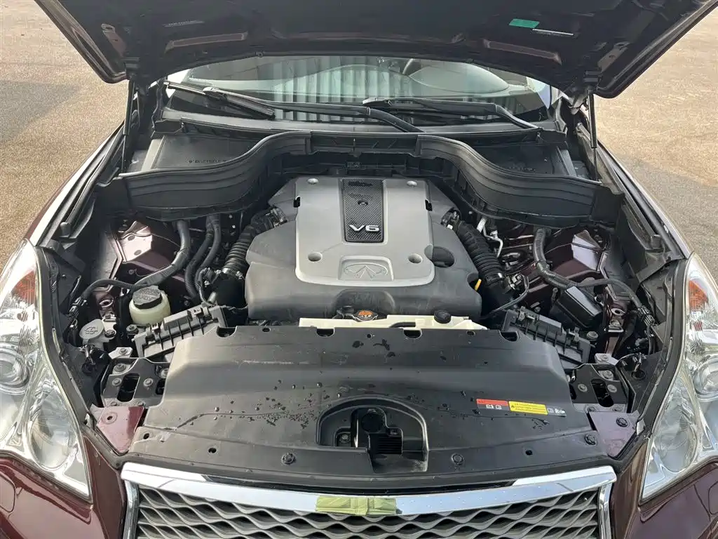 Infiniti QX50 2015 2.5L Enjoy